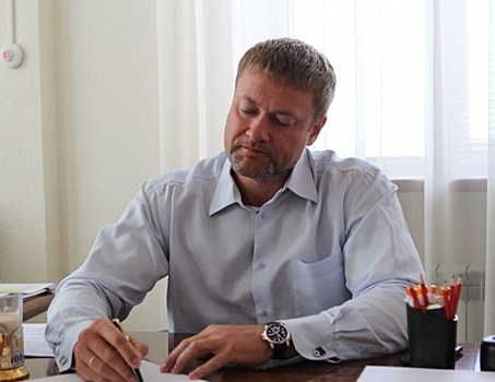 Михаил Гилев ушел с поста главы департамента ЖКХ Тюменской области
