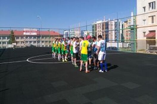 Благотворительный футбольный турнир «Надежда моя» прошел в Ханты-Мансийске