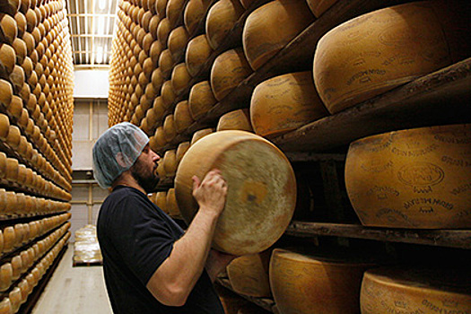 Во Франции украли элитный сыр на 43 тысячи долларов