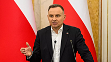 Дуда: в Польше не обсуждают отправку солдат на Украину