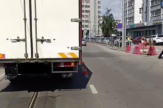 В Казани грузовик насмерть сбил пенсионерку на улице Тукая