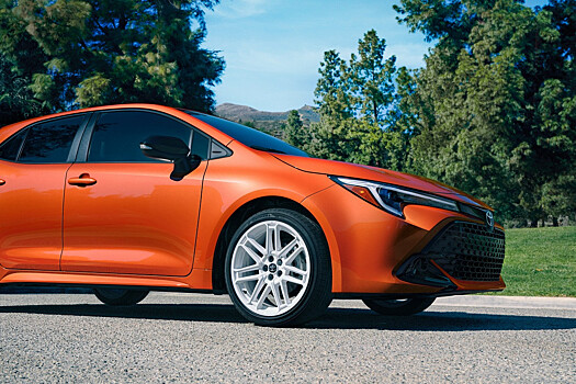 Представлена обновленная версия Toyota Corolla