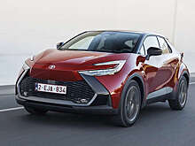 "РГ:" в Россию привезли еще один кроссовер Toyota C-HR стоимостью 5,6 млн рублей