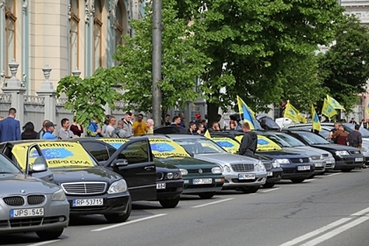 Подсчитаны затраты Украины на ремонт всех дорог