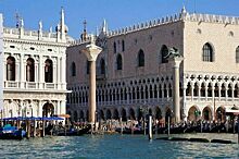 Парламент Италии одобрил закон о запрете прохода лайнеров в центре  Венеции