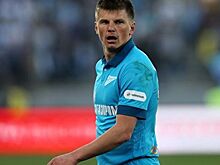 Андрей Аршавин презентовал кубок Лиги Европы в Москве
