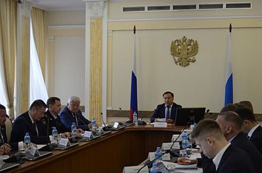 Меры по снижению аварийности обсудили на заседании комиссии по безопасности дорожного движения