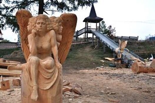 Кто стал победителем фестиваля деревянной скульптуры «Лукоморье-2017»?