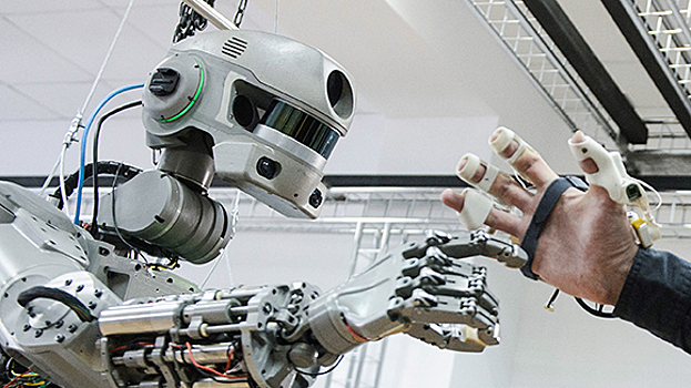 Людей превратят в киборгов перед полетом на Марс