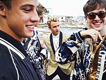 Сыновья Джуда Лоу, Синди Кроуфорд и Памелы Андерсон снялись для Dolce&Gabbana на острове Капри