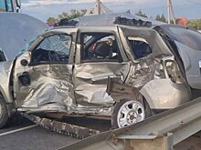 Момент смертельного ДТП с Renault и грузовиком попал на видео