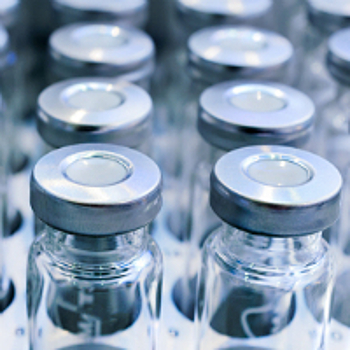 Эксперт: вакцинацию против вируса папилломы человека следует внести в календарь прививок