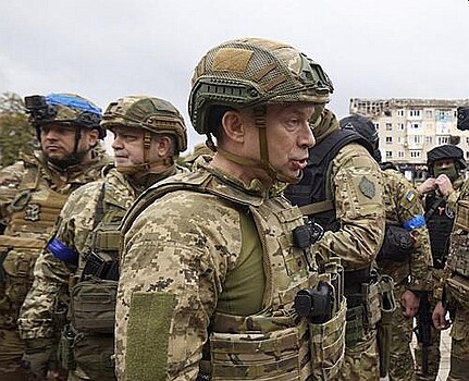 МВД РФ объявило в розыск командующего Сухопутными войсками Украины