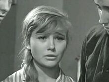 Как выглядит последнее пристанище Светланы Савеловой, которую нашли через 3 дня после смерти и похоронили в платье-реквизите