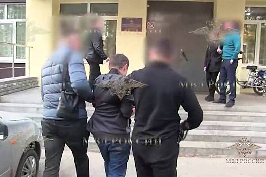 Стало известно о жизни похитившего ради обезьяны кенгурят карлика-натуралиста