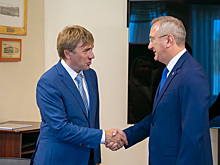 Глава Росмолодежи поблагодарил губернатора за правильную фокусировку