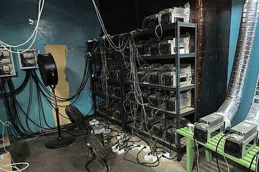 СК: возбуждено уголовное дело из-за незаконного майнинга на предприятии в Калуге