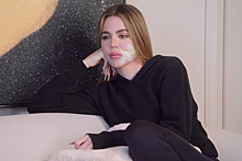 Хлои Кардашьян показала шрам после удаления опухоли на лице