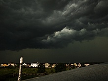 Грозная красота: екатеринбуржец снял на видео завораживающее движение грозовых туч