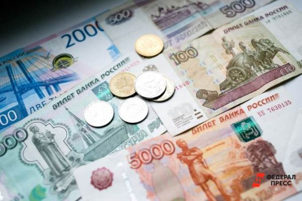 Эксперты — УралПолит.Ru: Минфину вероятно придется деваливировать рубль, чтобы сохранить прежний уровень доходов