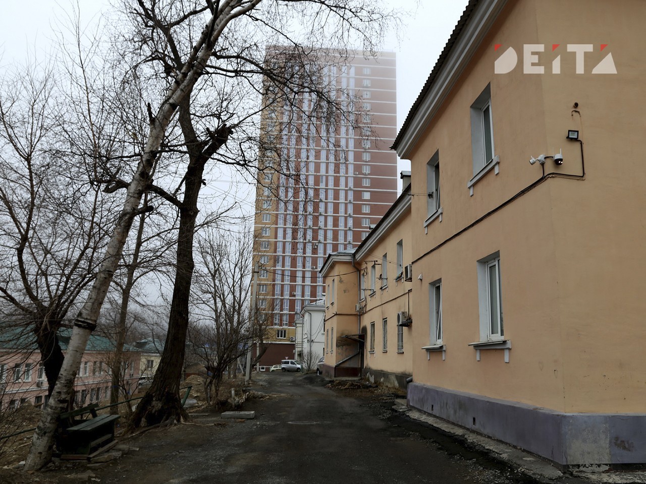 Втрое больше жителей высказалось против сноса домов во Владивостоке