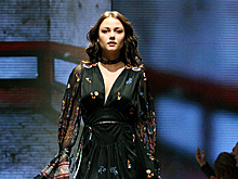 Ингрид Олеринская приняла участие в показе Etro
