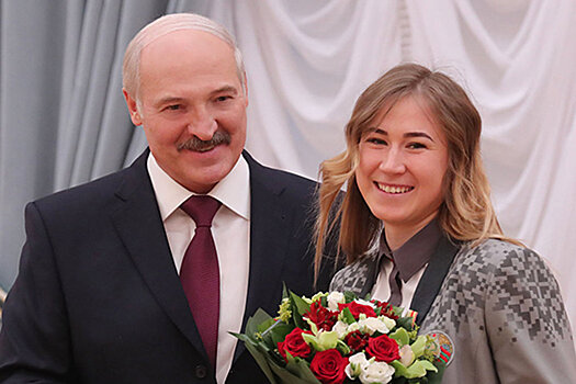 Лукашенко назвал сало лучшим "допингом" для спортсменов