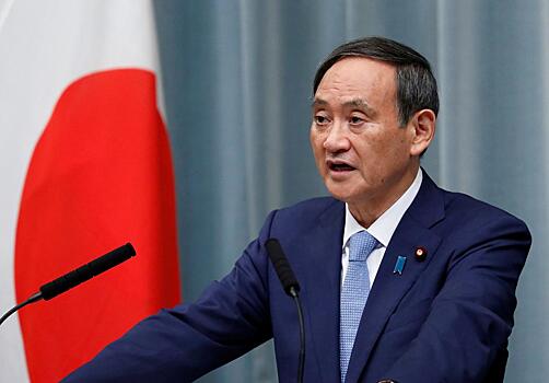 Премьер Японии извинился за посетившего ночной клуб чиновника