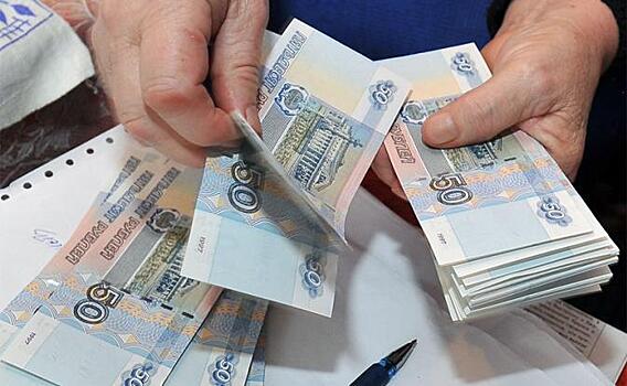 Пенсионную реформу Кремль запустил, чтобы пересидеть кризис и девальвировать рубль