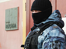 При задержании мужчины, ударившего Чибиса ножом, сотрудник ОМОН применил оружие