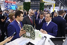 Андрей Травников представил Дмитрию Медведеву разработки новосибирских специалистов