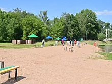 В Великих Луках открылся пляжный сезон