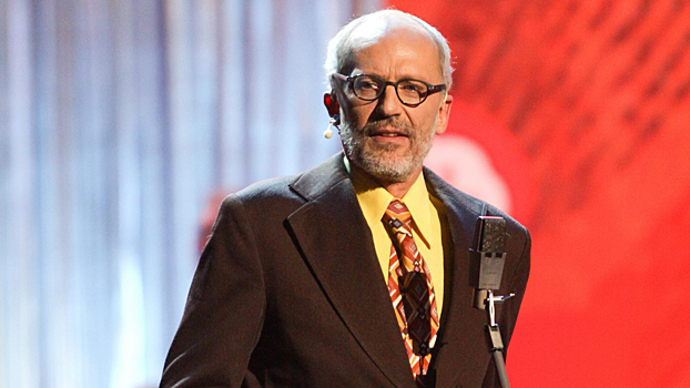 Александр Гордон исполнил для молодой жены на свадьбе «Серенаду Трубадура»: видео