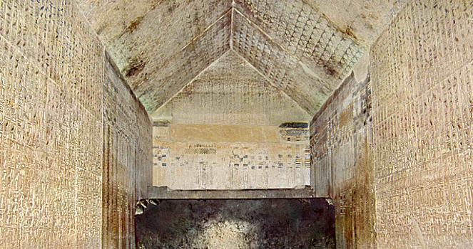 Ученые обнаружили скрытый коридор в египетской пирамиде