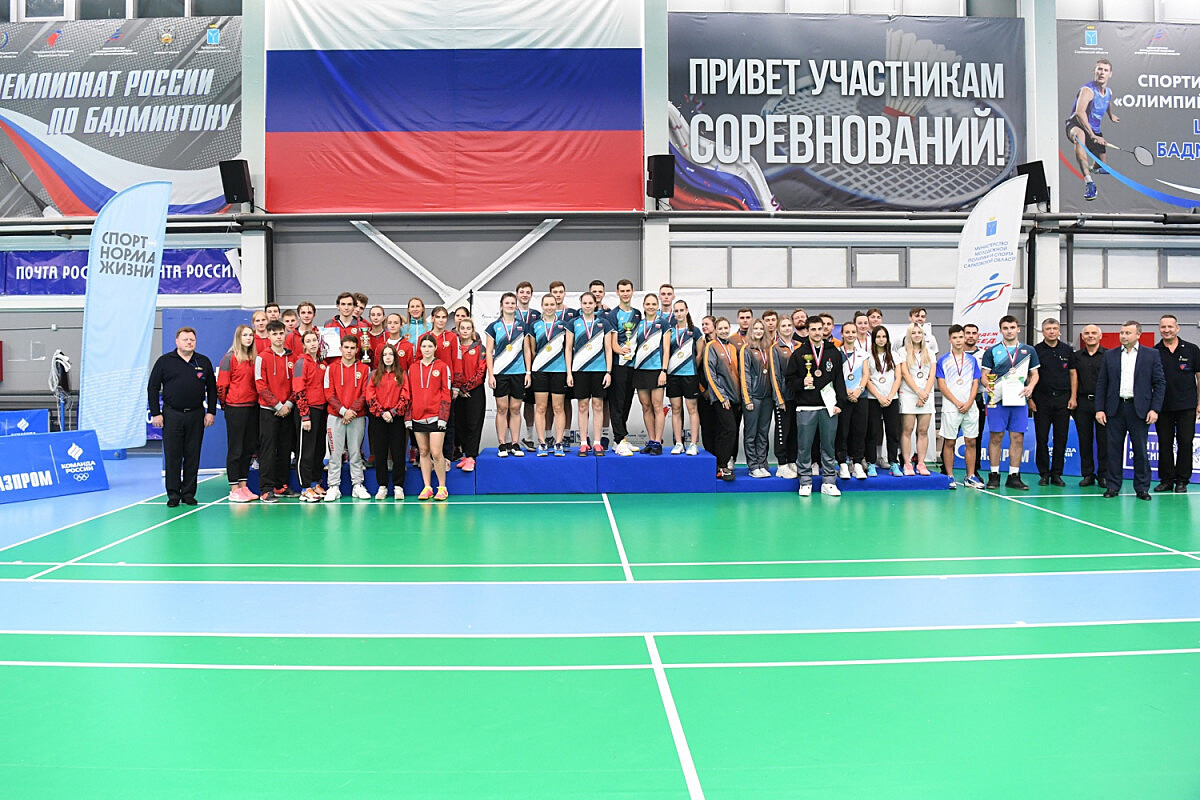 Нижегородская команда завоевала бронзу на чемпионате России по бадминтону