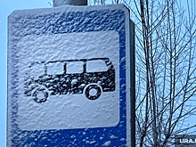 Работающие в Лабытнанги, жители поселка Харп указали на проблему с автобусами