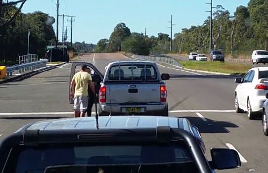 Уроки правил безопасности на трассе М4-Дон