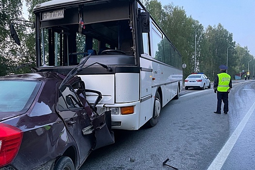 Заблудившийся водитель в Новокузнецке увез пассажиров автобуса не туда