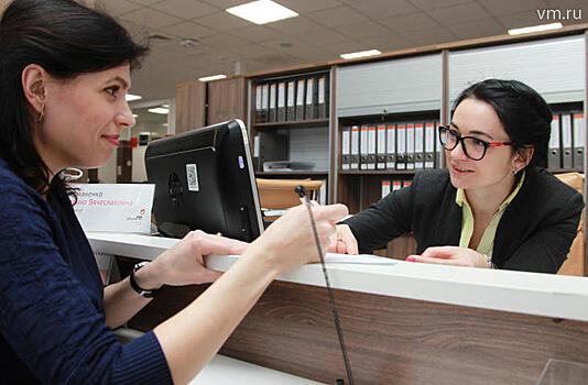 В Москве и Санкт-Петербурге остановился рост зарплат