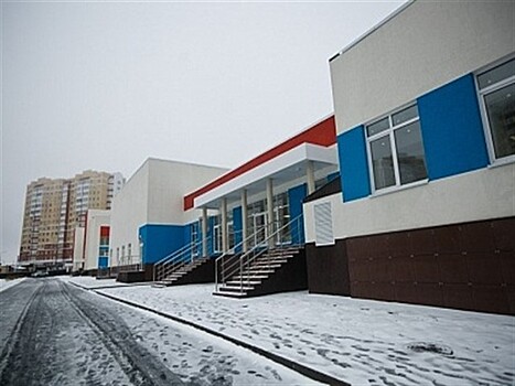 Михаил Бабич и Юрий Берг посетили новую школу № 87 Оренбурга