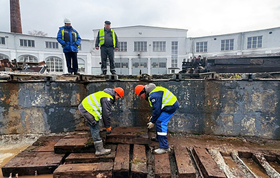 В депо "Лихоборы-Окружные" начался капитальный ремонт поворотного круга