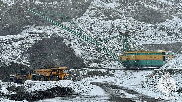 МЧС сообщило подробности обнаружения погибшего рабочего на разрезе в Кузбассе