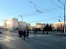 На бульваре Строителей заработали два новых светофорных объекта