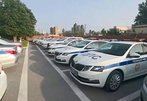 В Волгограде и Волжском госавтоинспекторы провели сплошные проверки водителей