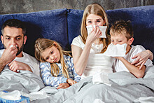 В РАН назвали срок возможного появления "симбиоза" COVID-19 и гриппа