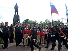 На Черноморском флоте прошли мероприятия, посвящённые 219-й годовщине со дня рождения адмирала Павла Нахимова
