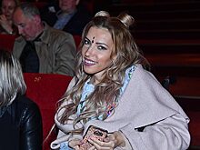 Помощница Самойловой прокомментировала сообщения о выступлении певицы на Евровидении