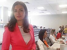 Журналистка упала в обморок во время интервью в прямом эфире