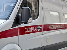 Плотно припаркованные машины мешают проехать «скорой» во дворе на Алтуфьевском