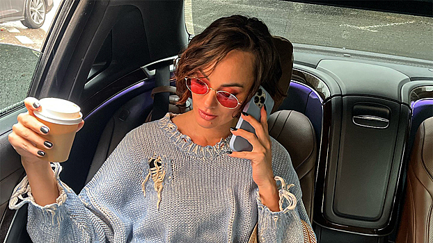 Люксовое авто российско-голливудской актрисы сгорело в Петербурге